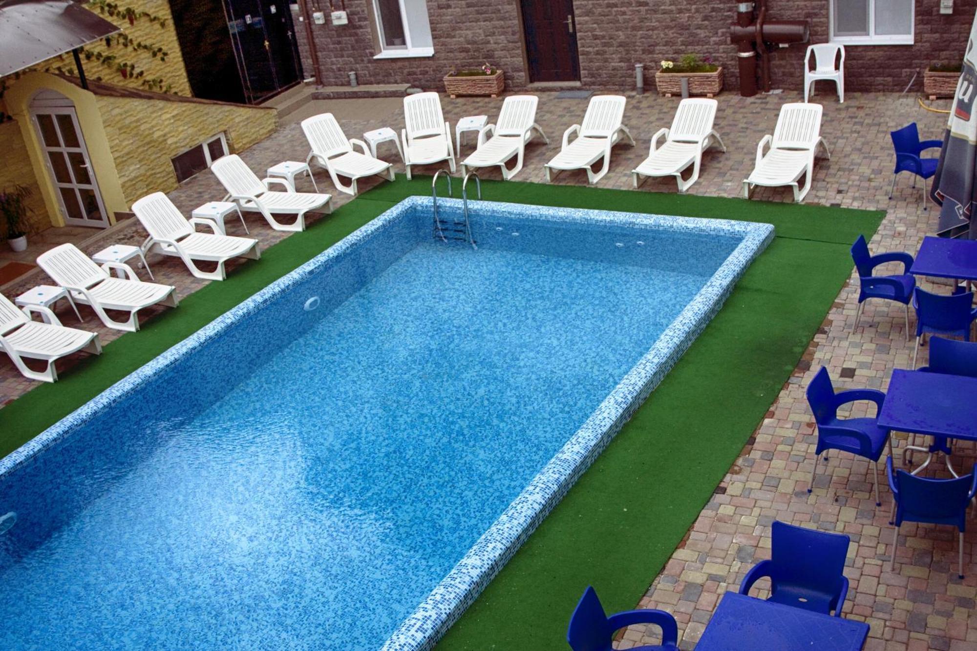 Lolo Hotel Chisinau Luaran gambar